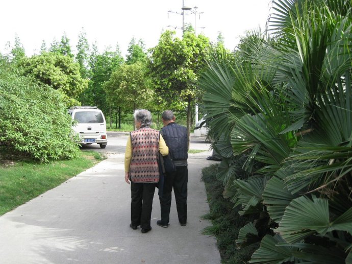 企业写给员工父母的感谢信