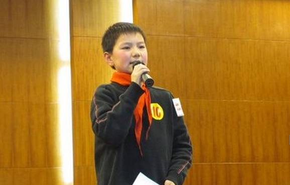 竞选小队长发言稿