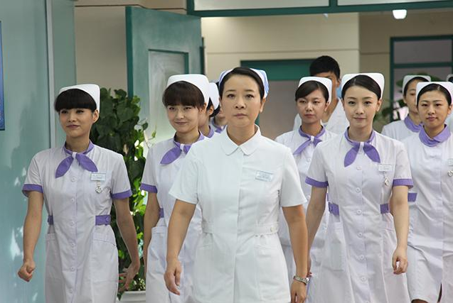 优秀护士长发言稿