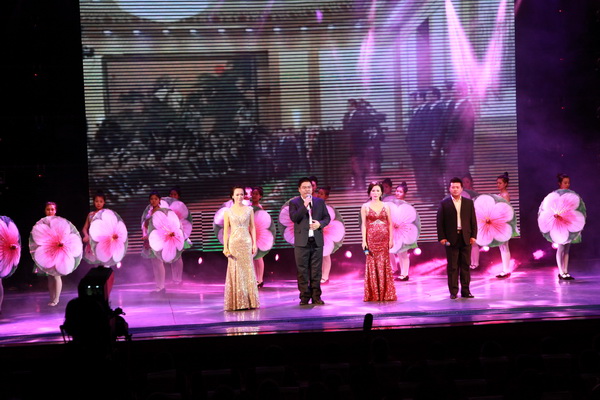 关于劳动节的诗歌朗诵