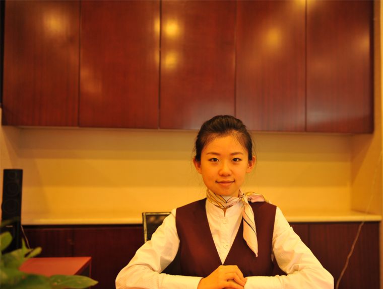 银行网点柜员竞聘演讲稿