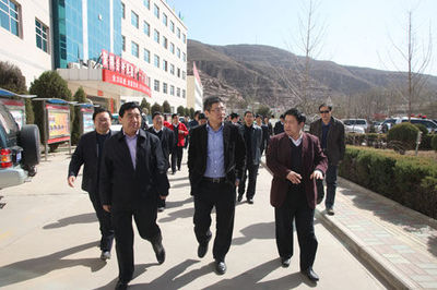 生产厂长竞聘演讲稿代写